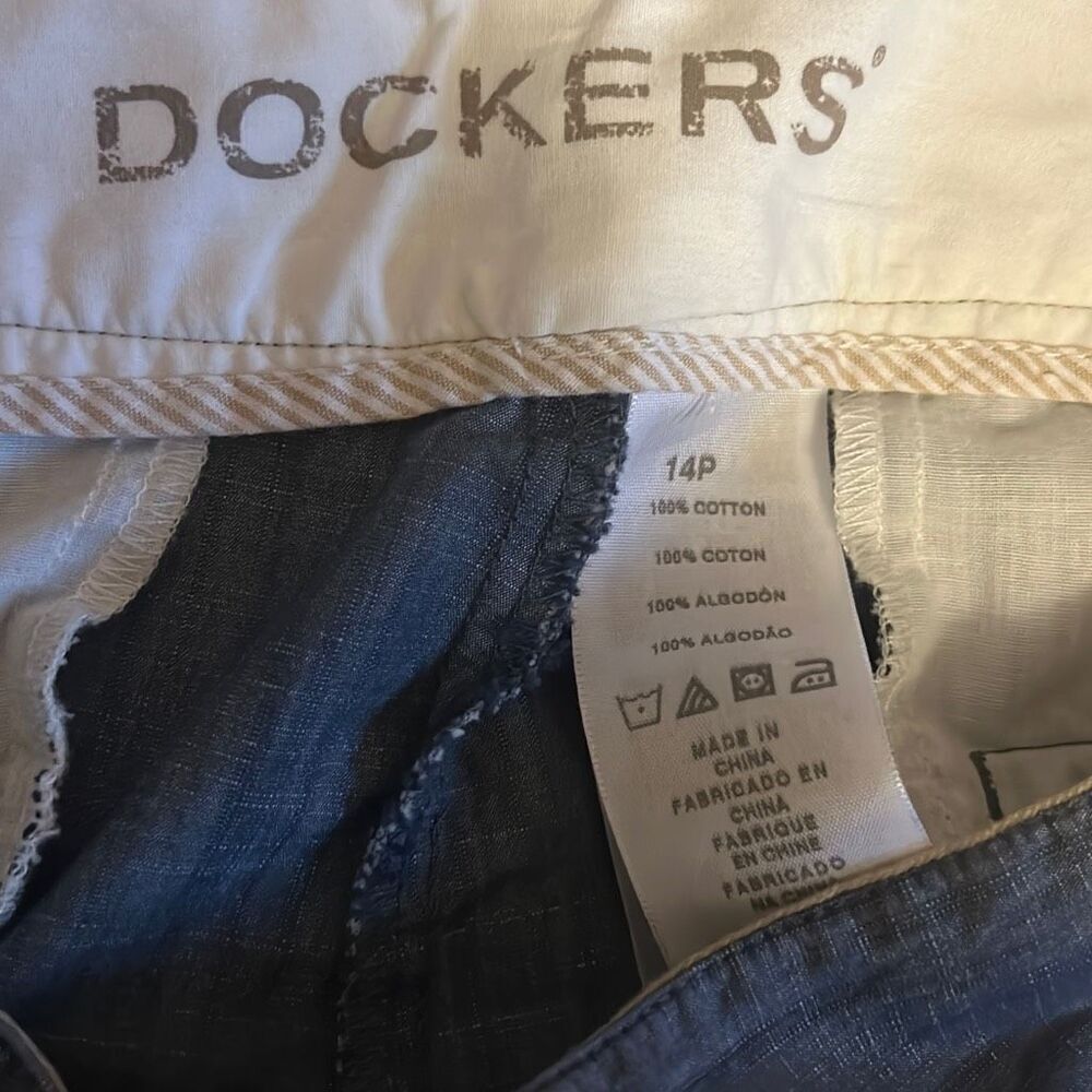 Chico's Women's Blue Chambray Capri Crop Pants Casual Summer - Picture 4 of 6